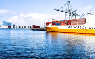 Photo Shipping containers